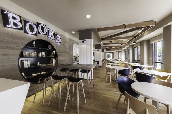 Hotel Compostela Suites Apartamentos (Madrid)
